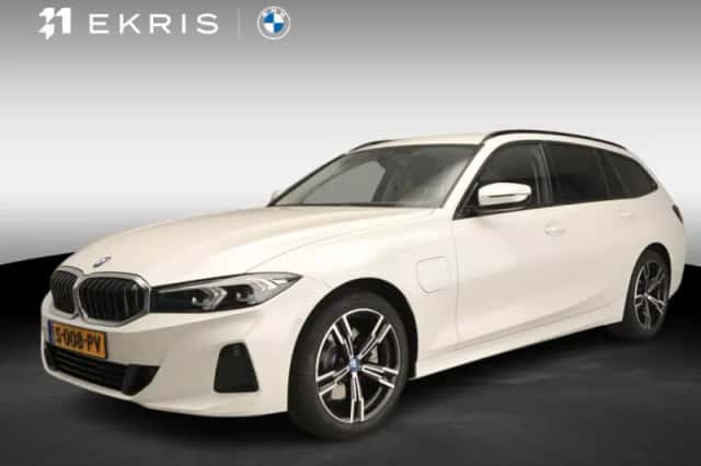 BMW 3-Serie (2023) thumbnail 1