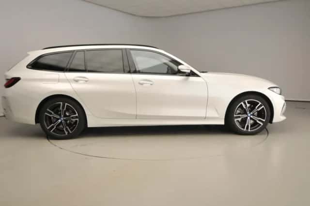 BMW 3-Serie (2023) thumbnail 4