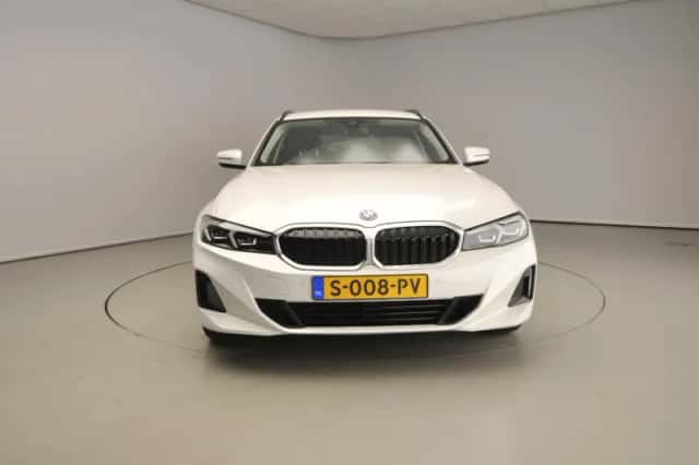 BMW 3-Serie (2023) thumbnail 5