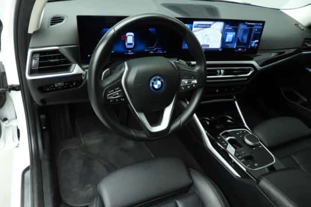 BMW 3-Serie (2023) thumbnail 6