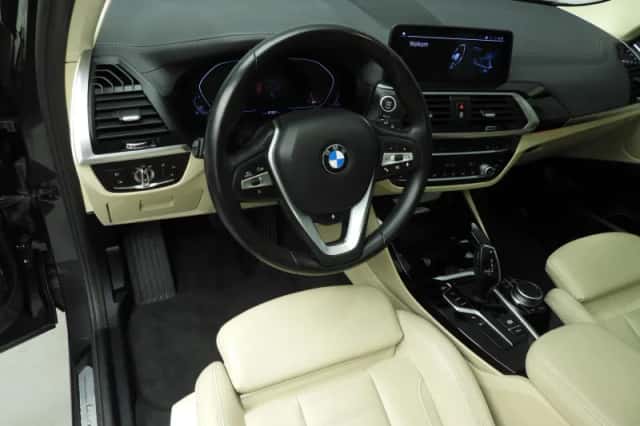 BMW X3 (2021) thumbnail 6