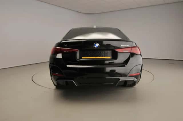 BMW i4 (2026) thumbnail 3