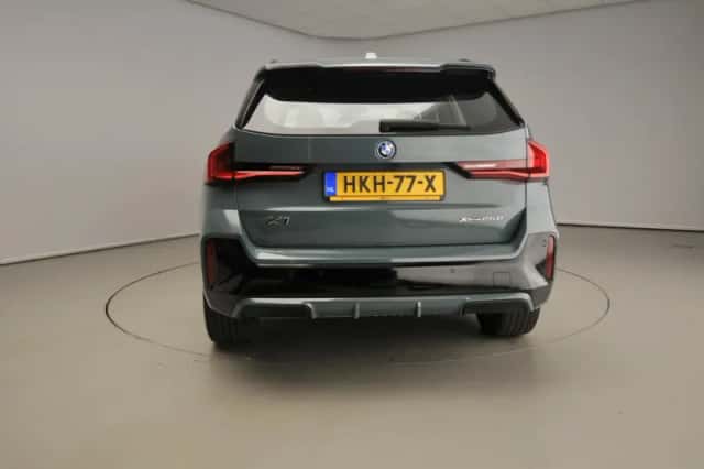 BMW X1 (2025) thumbnail 3
