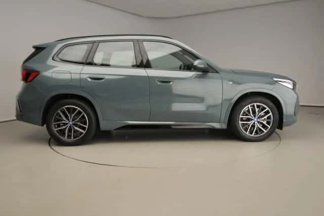 BMW X1 (2025) thumbnail 4