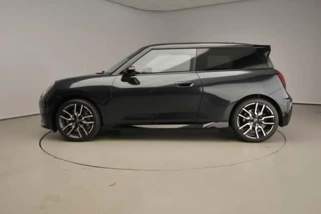 MINI Mini Electric (2026) thumbnail 2