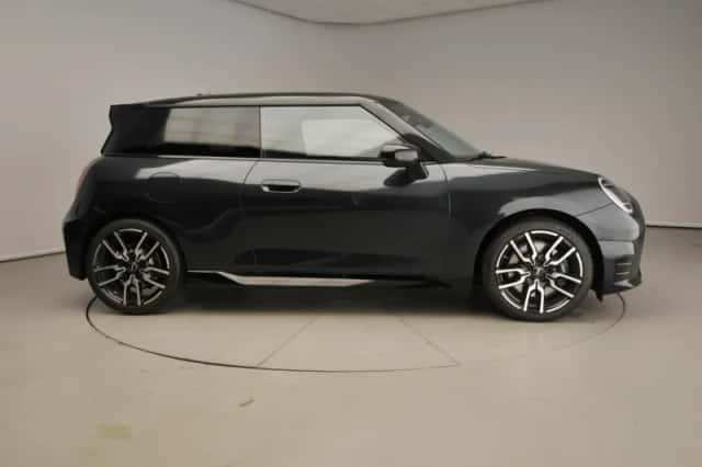 MINI Mini Electric (2026) thumbnail 4
