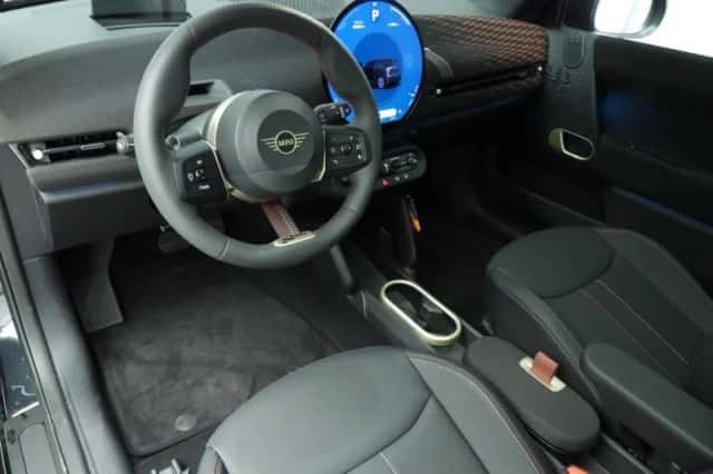 MINI Mini Electric (2026) thumbnail 6