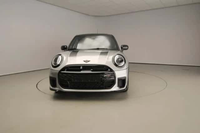 MINI Cooper S (2026) thumbnail 5