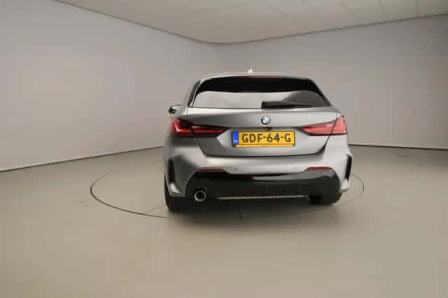 BMW 1-Serie (2024) thumbnail 3