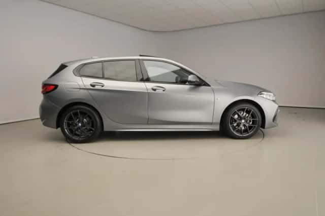 BMW 1-Serie (2024) thumbnail 4