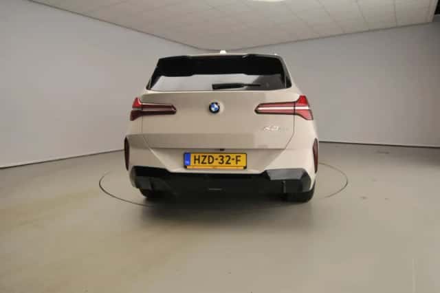BMW X3 (2025) thumbnail 6