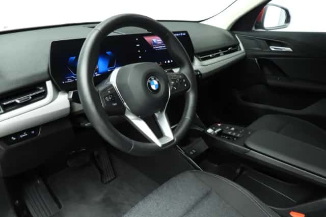 BMW X2 (2025) thumbnail 6