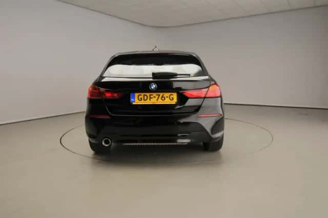 BMW 1-Serie (2024) thumbnail 3