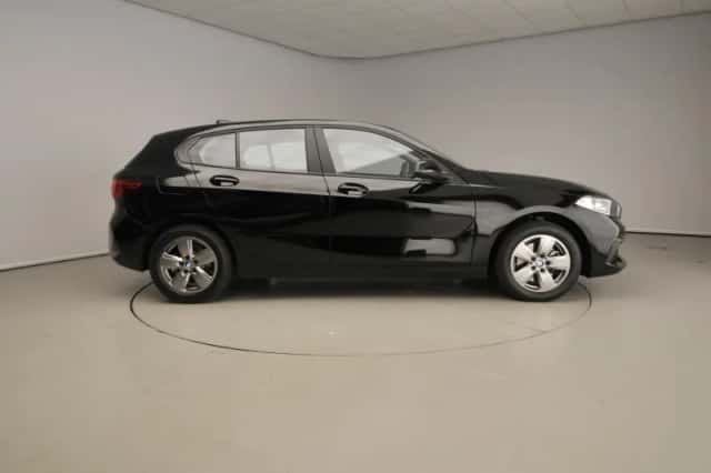 BMW 1-Serie (2024) thumbnail 4