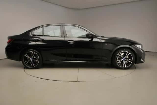 BMW 3-Serie (2024) thumbnail 4