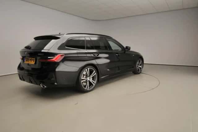 BMW 3-Serie (2023) thumbnail 2