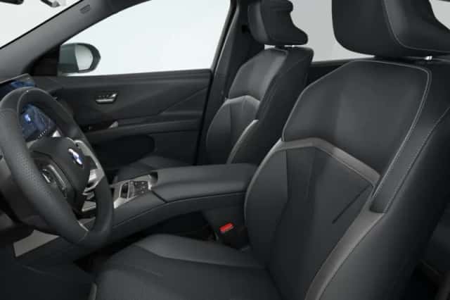 BMW iX3 (2026) thumbnail 4