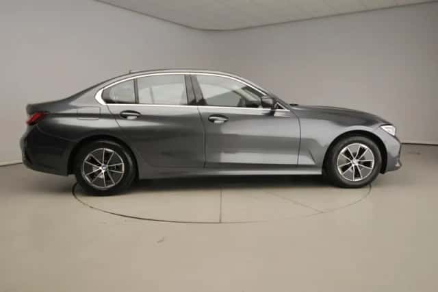 BMW 3-Serie (2022) thumbnail 4