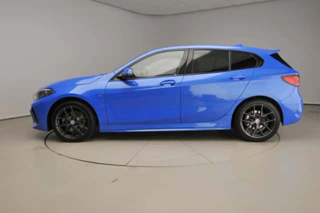 BMW 1-Serie (2022) thumbnail 2