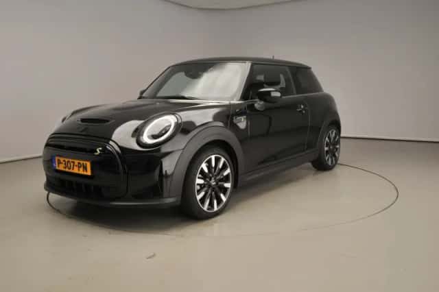 MINI Mini Electric (2022) thumbnail 1