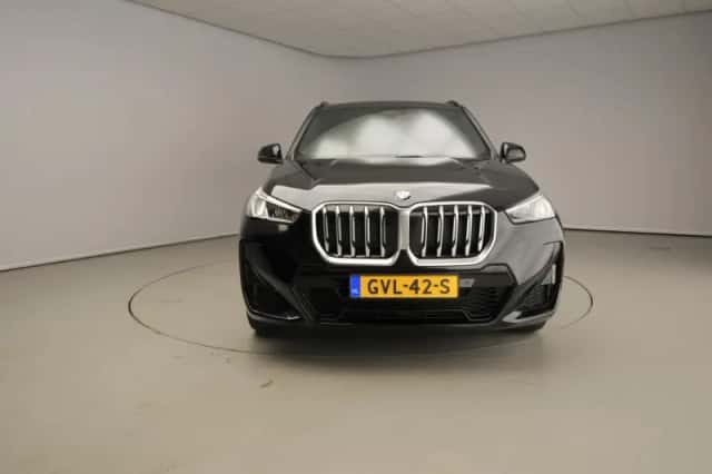 BMW X1 (2025) thumbnail 3