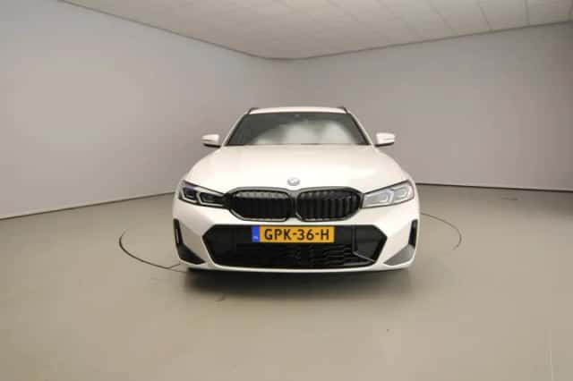 BMW 3-Serie (2024) thumbnail 5