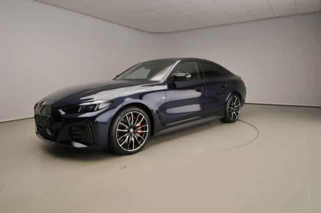 BMW i4 (2026) thumbnail 1