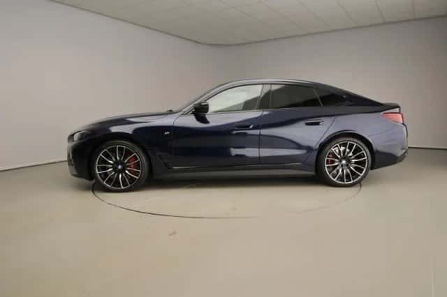 BMW i4 (2026) thumbnail 2