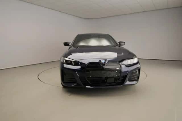 BMW i4 (2026) thumbnail 5
