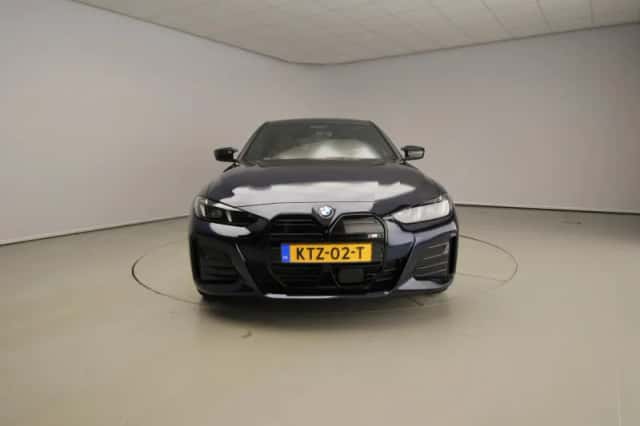 BMW i4 (2026) thumbnail 5