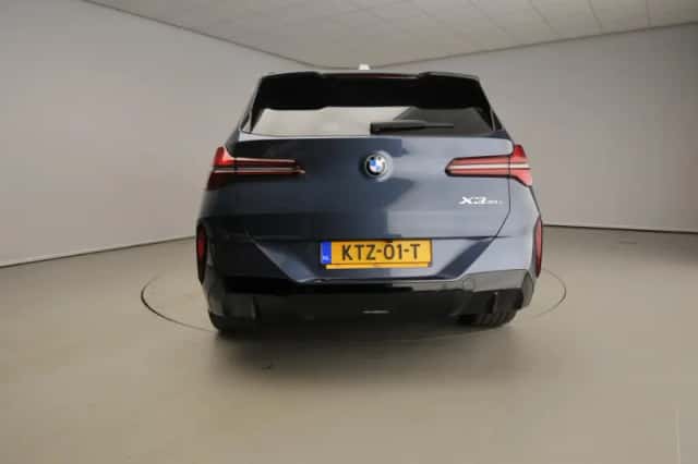 BMW X3 (2026) thumbnail 3
