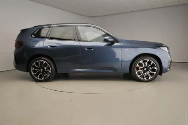 BMW X3 (2026) thumbnail 4