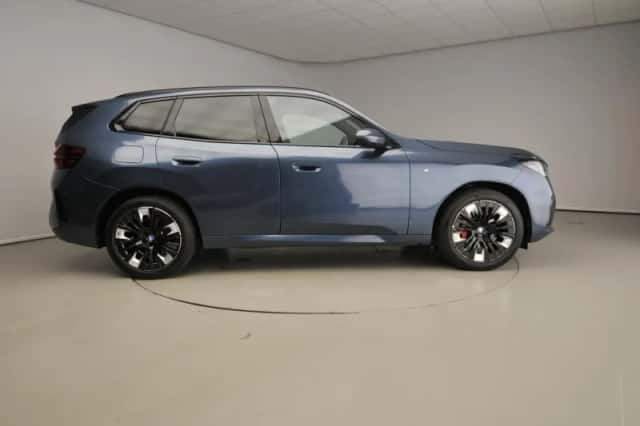 BMW X3 (2026) thumbnail 4