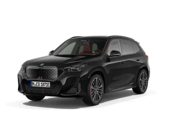 BMW iX1 (2026) thumbnail 1