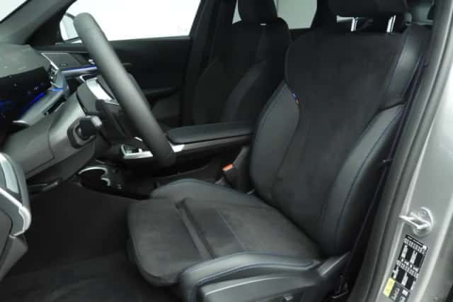BMW X1 (2026) thumbnail 6
