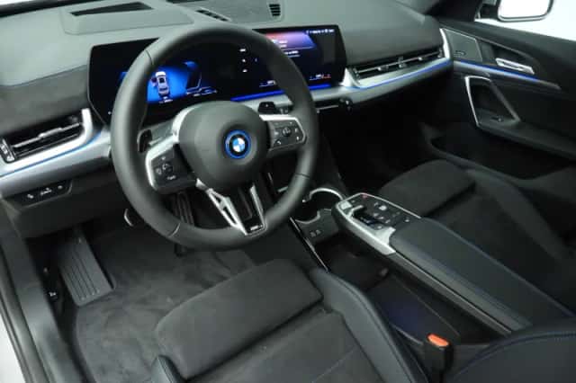 BMW X1 (2026) thumbnail 6