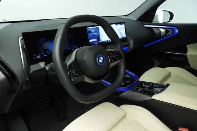 BMW X3 (2026) thumbnail 6