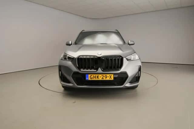 BMW X1 (2024) thumbnail 4