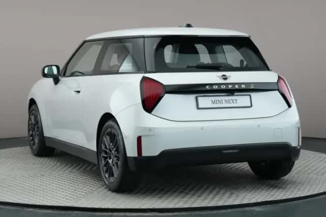 MINI Mini Electric (2025) thumbnail 4