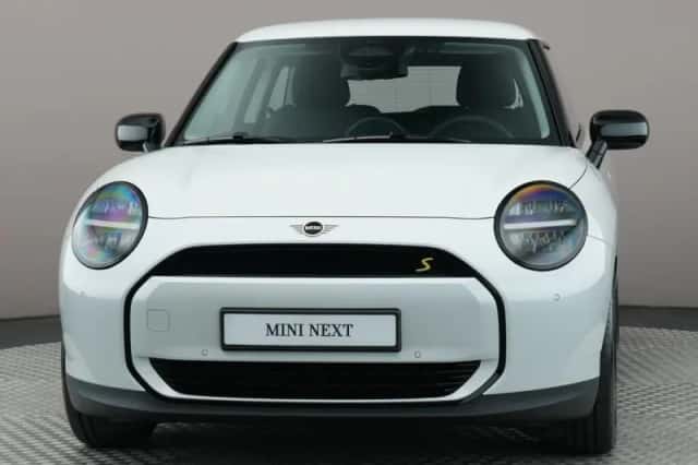 MINI Mini Electric (2025) thumbnail 6