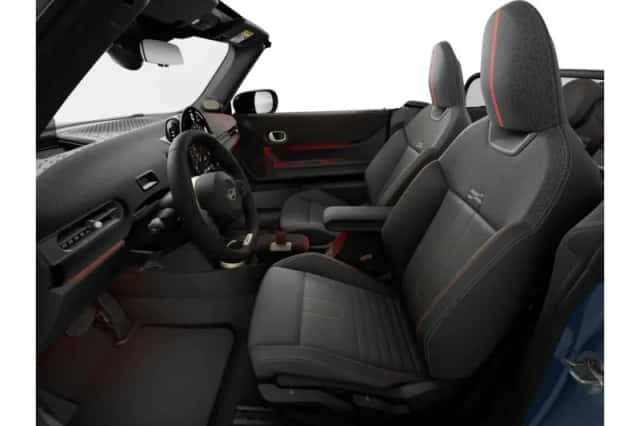 MINI Cabrio (2026) thumbnail 4