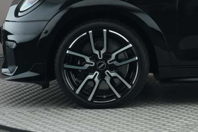 MINI Cooper (2026) thumbnail 4