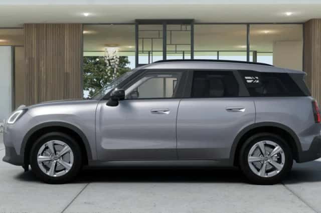 MINI Countryman (2026) thumbnail 2