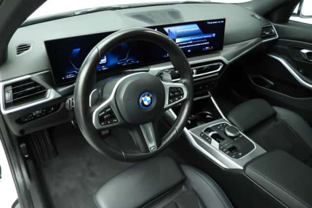 BMW 3-Serie (2024) thumbnail 6