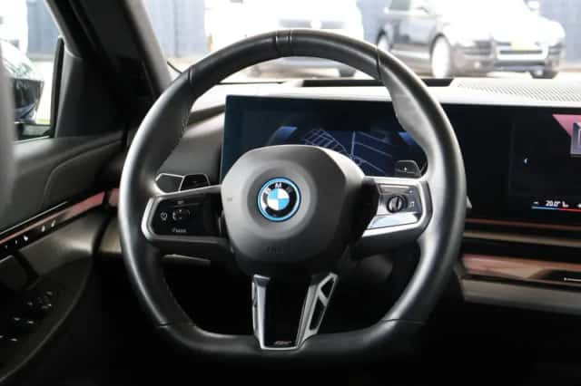 BMW 5-Serie (2024) thumbnail 13