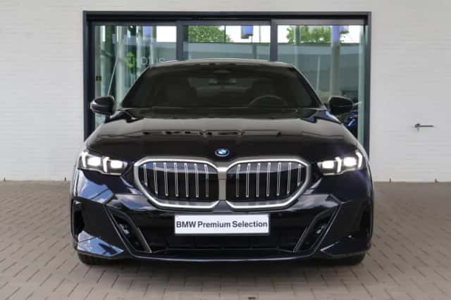 BMW 5-Serie (2024) thumbnail 3