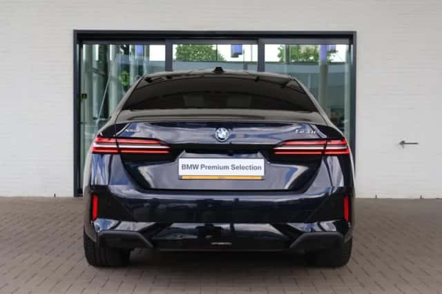 BMW 5-Serie (2024) thumbnail 4