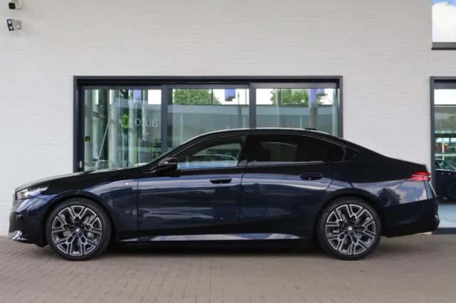 BMW 5-Serie (2024) thumbnail 5