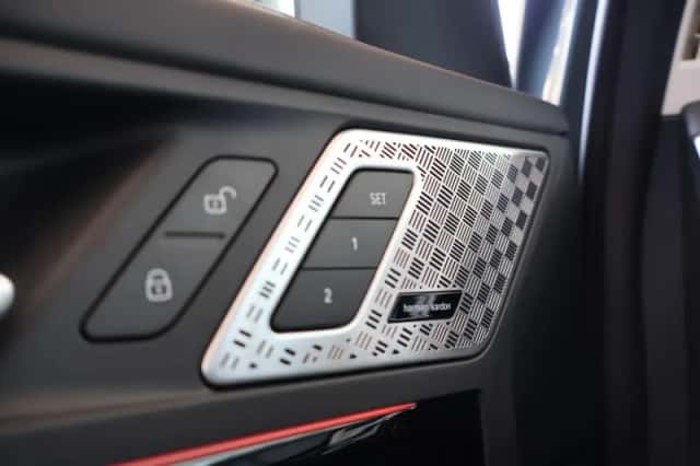 BMW X1 (2025) thumbnail 16