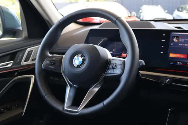BMW X1 (2025) thumbnail 18